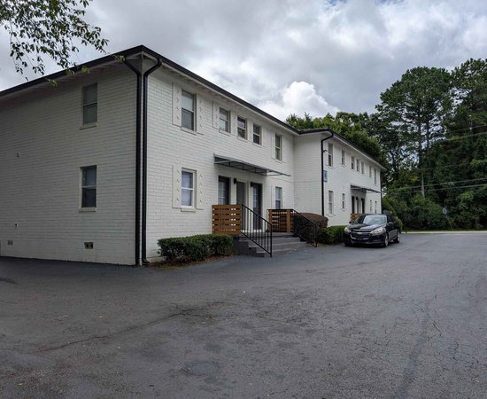 exterior view at  El Cielo at West Midtown located in Atlanta, GA