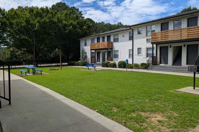 exterior view at  El Cielo at West Midtown located in Atlanta, GA